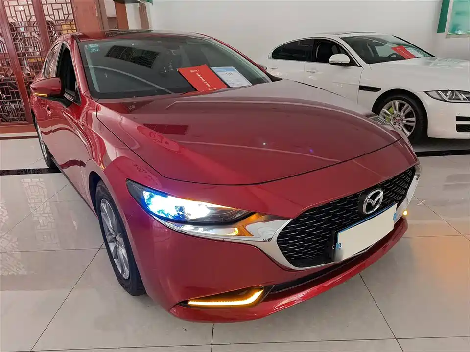 Mazda 3 Angkesaila