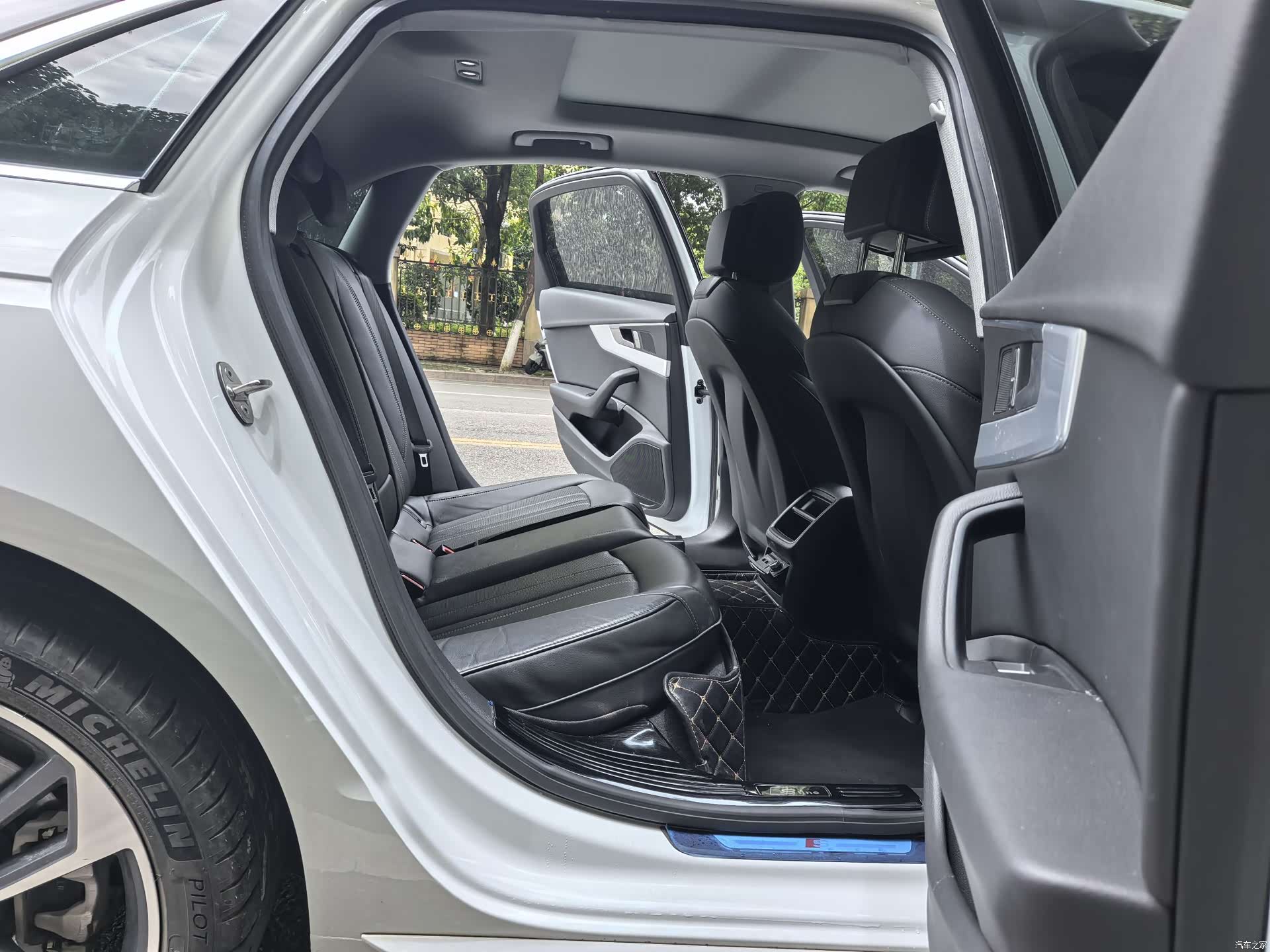 Audi A4L, 2024 17