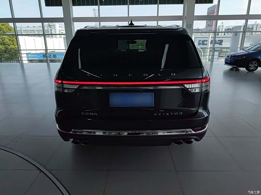 Lincoln Aviator, 2021 6