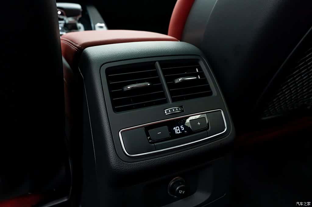 Audi S4, 2024 25