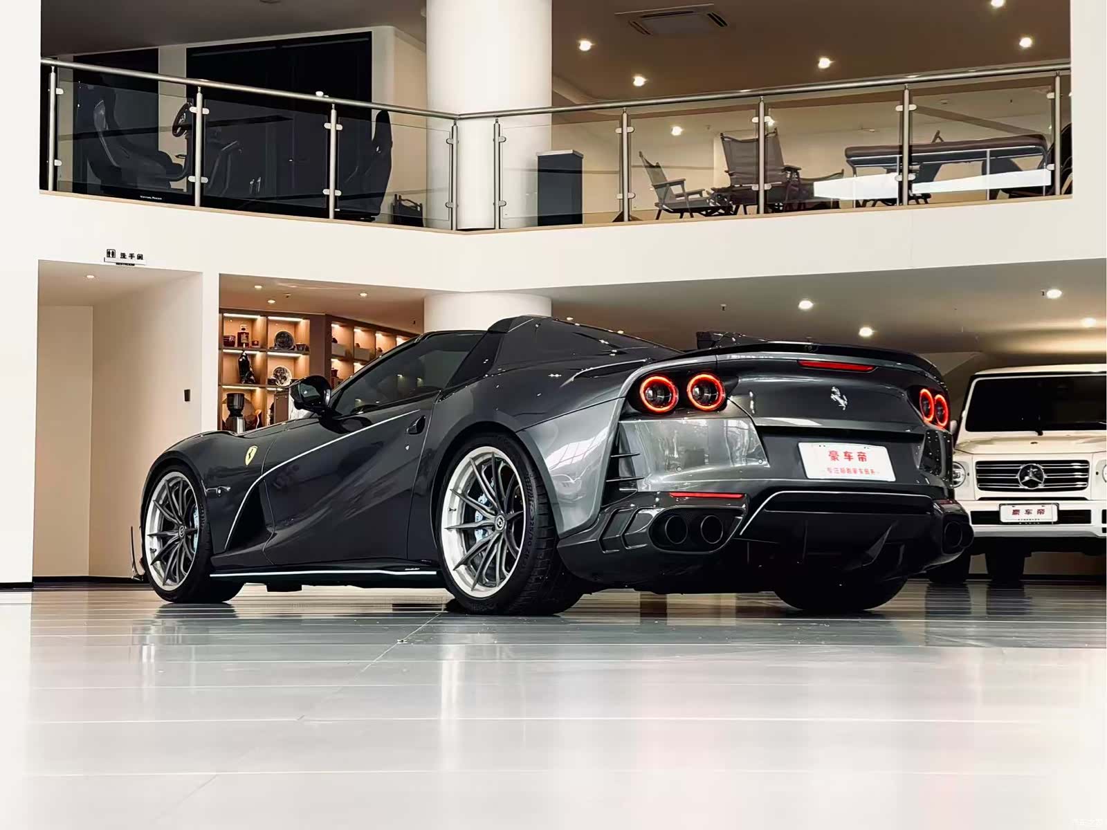 Ferrari 812, 2022 3