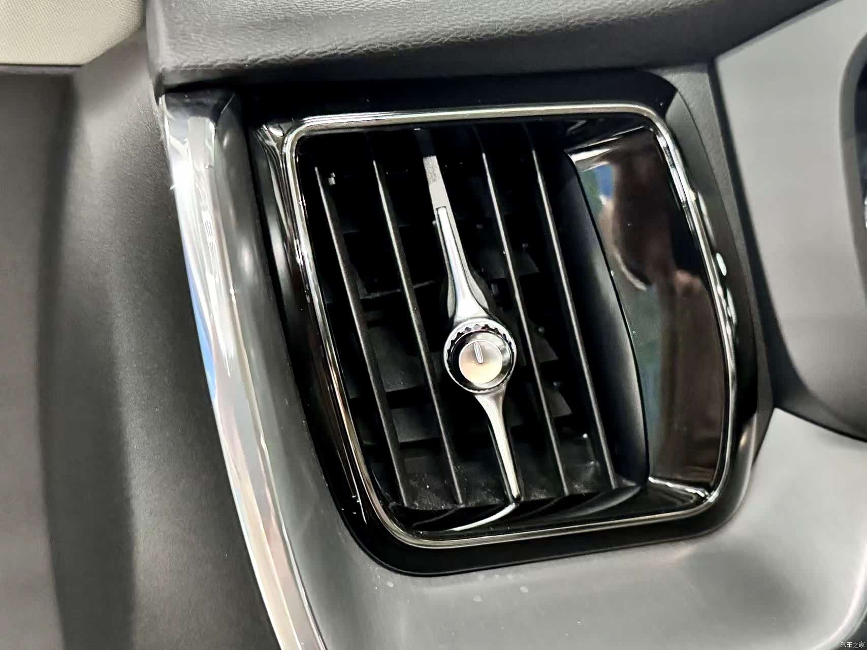 Volvo XC60, 2018 10