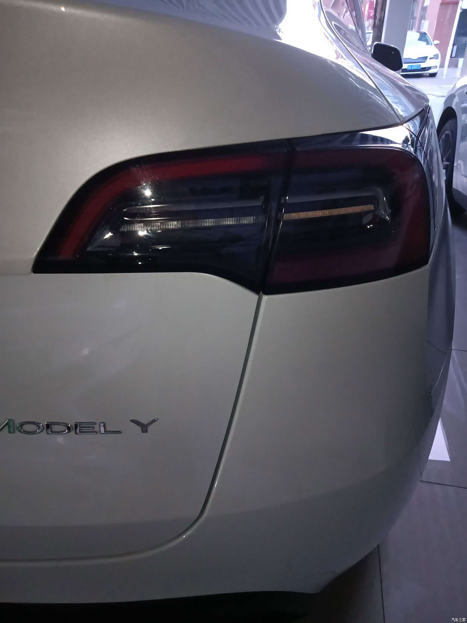 Tesla Model Y, 2024 12