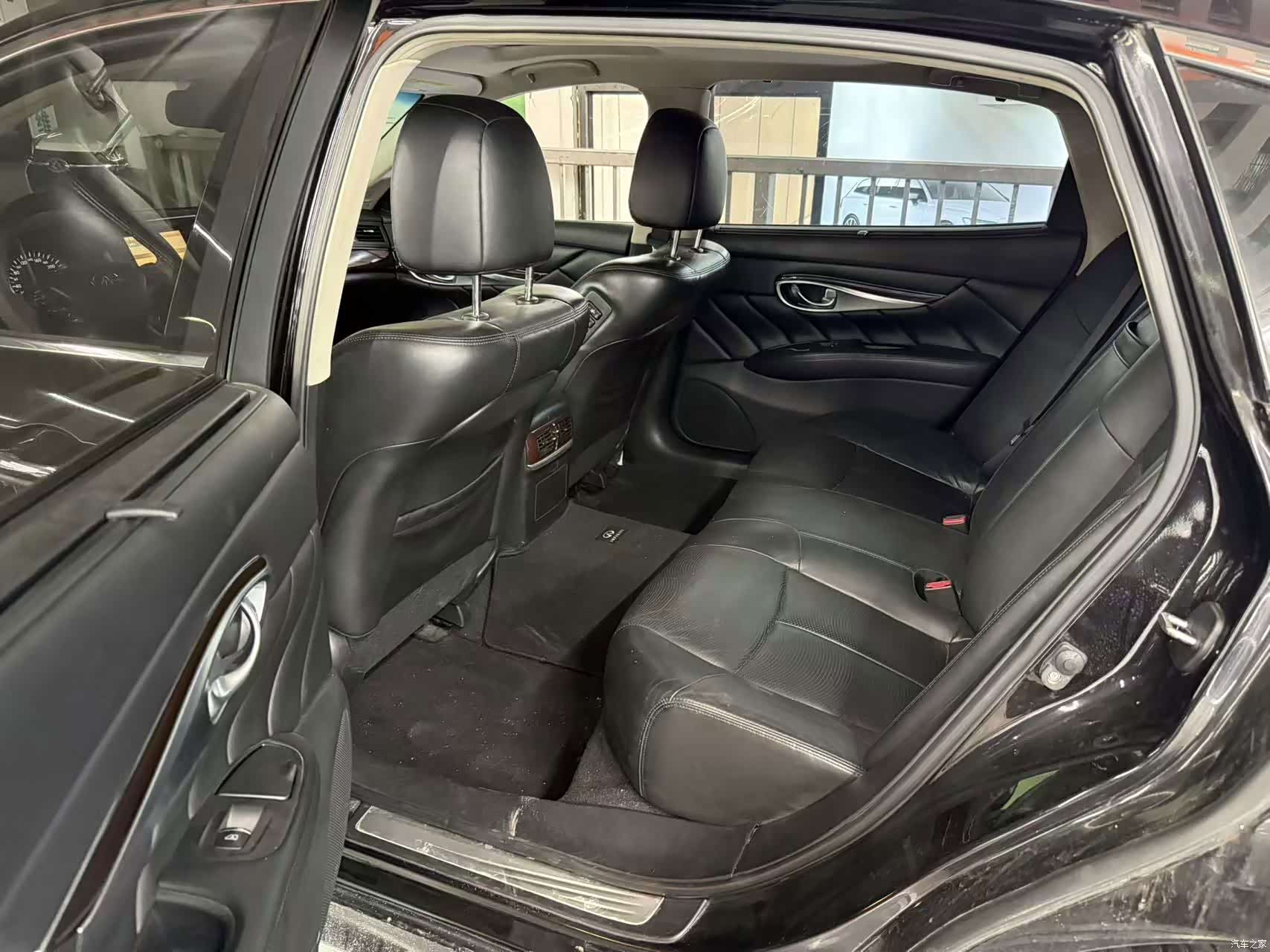 Infiniti Q70, 2014 все фото