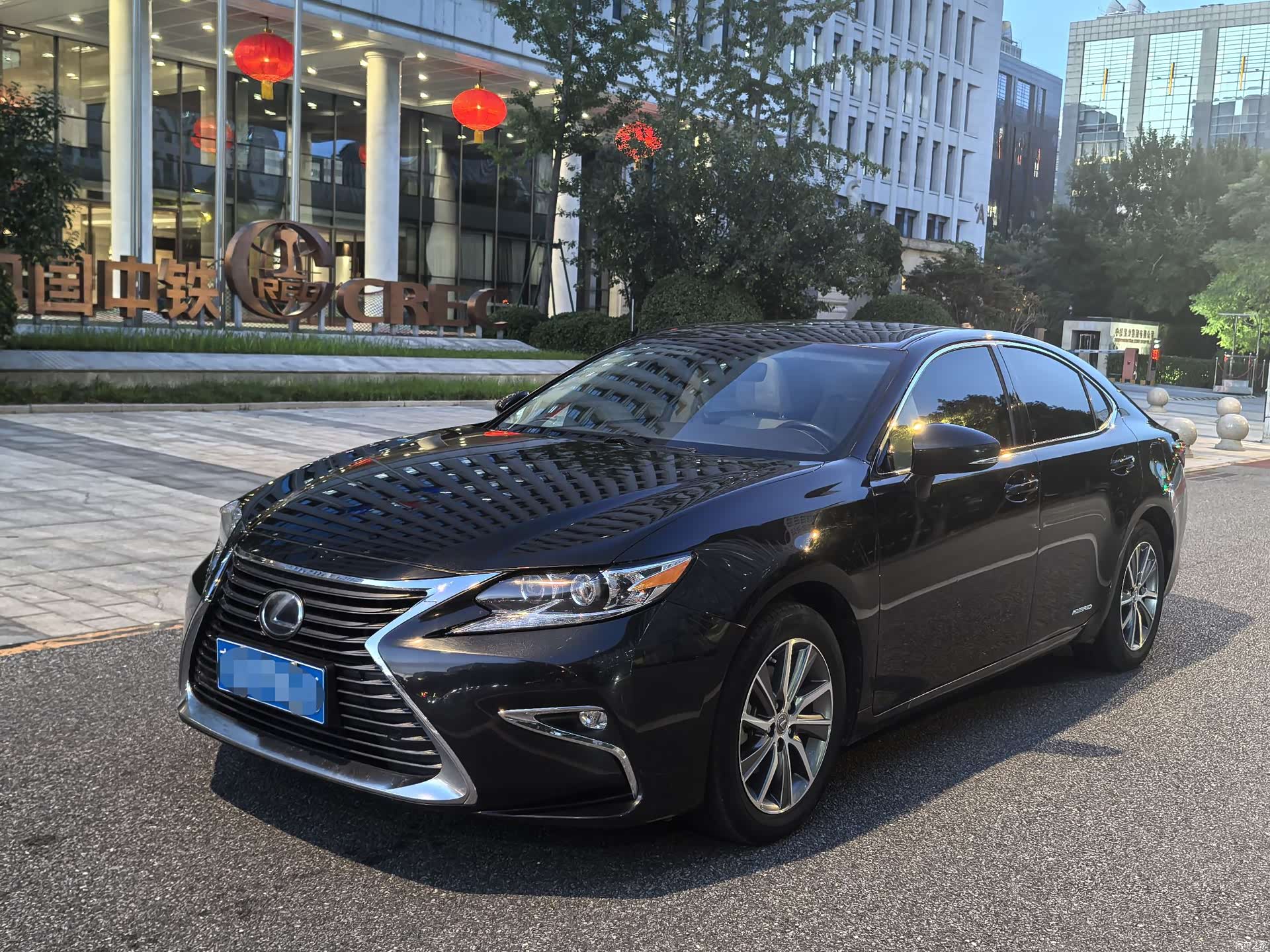 Lexus ES, 2015 1