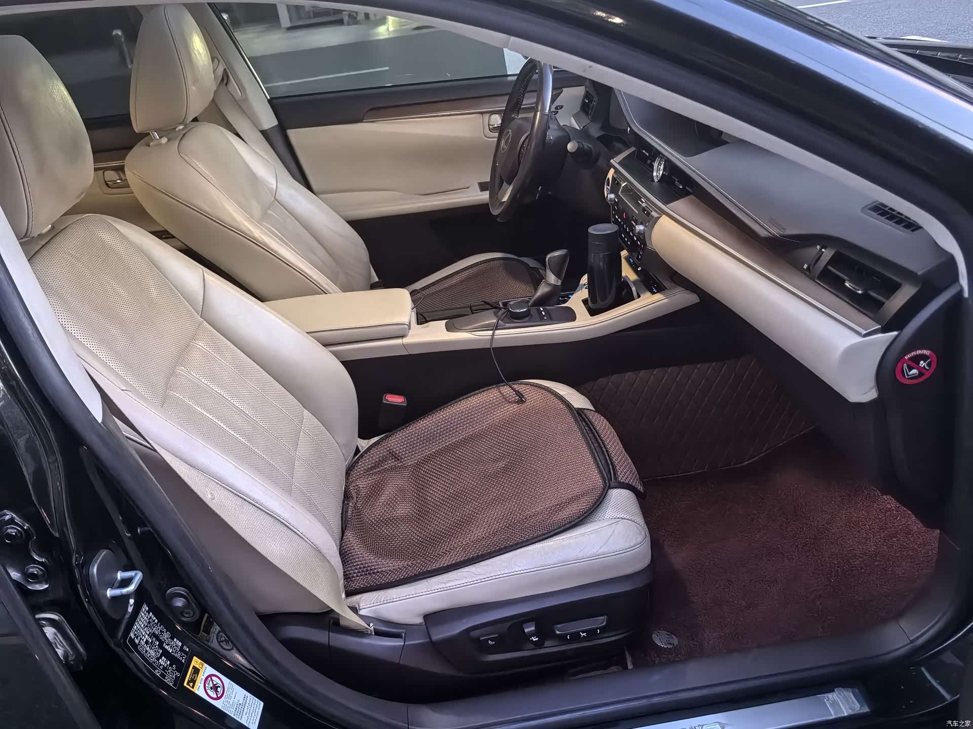 Lexus ES, 2015 11