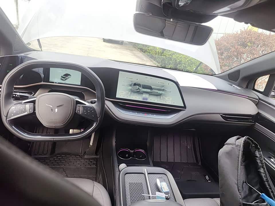 Hongqi EH7 Hongqi EH7