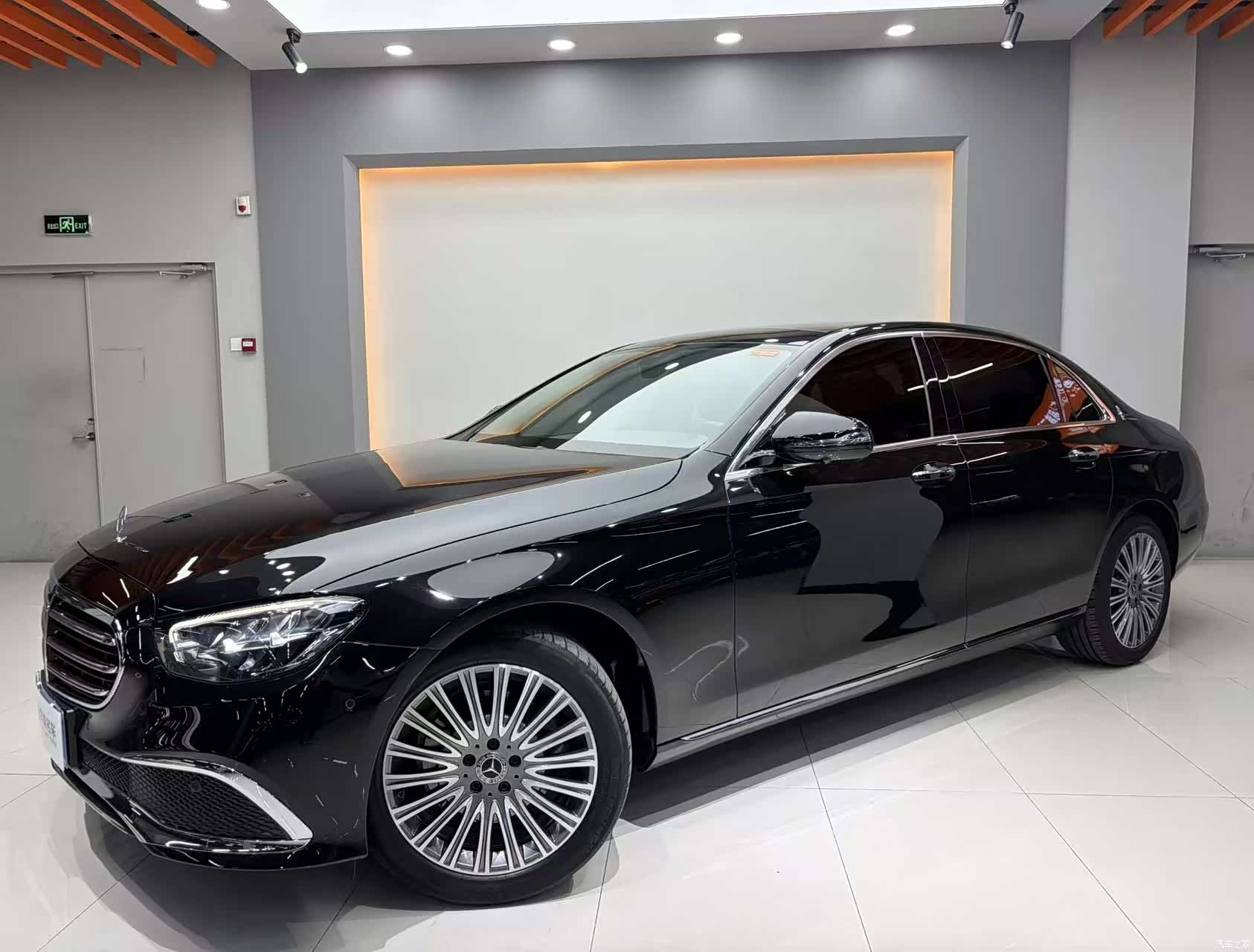 Mercedes-Benz E-Class, 2022 1