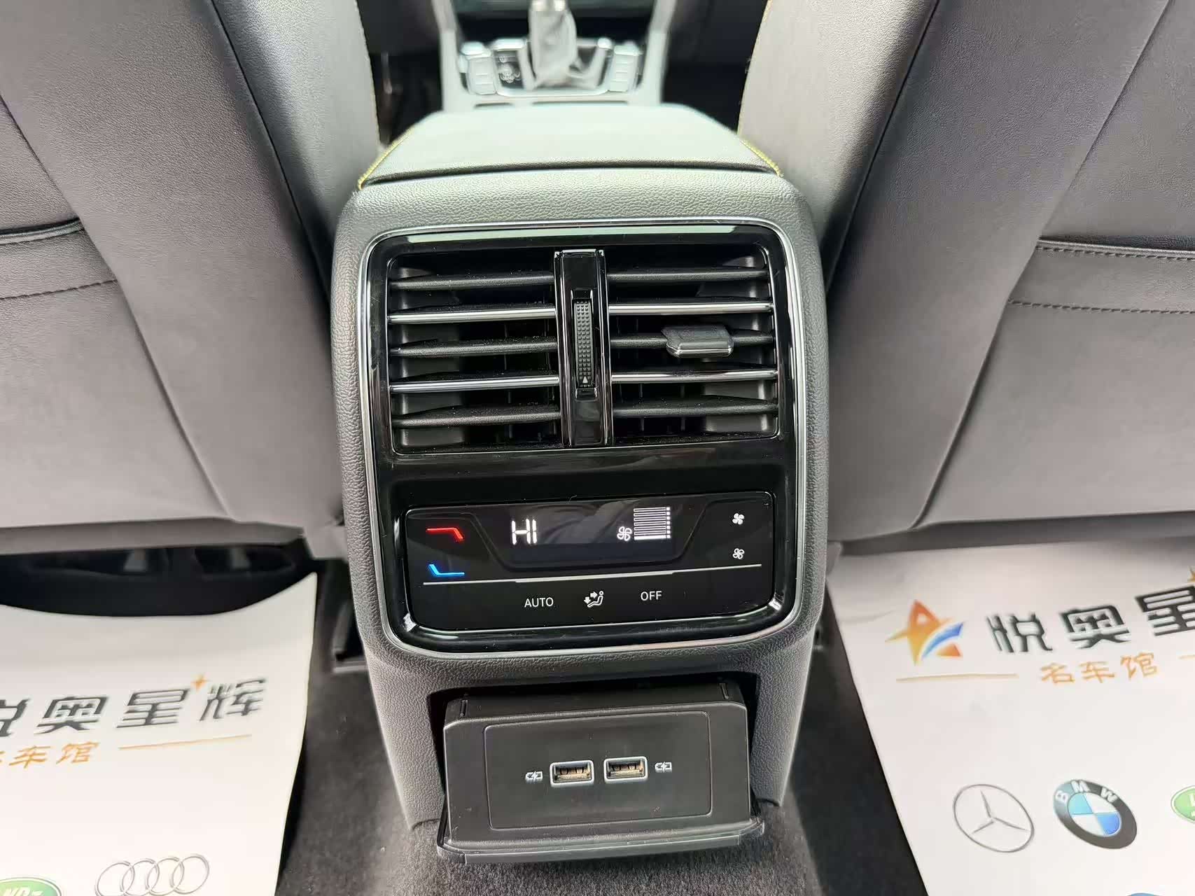 Volkswagen CC, 2021 14