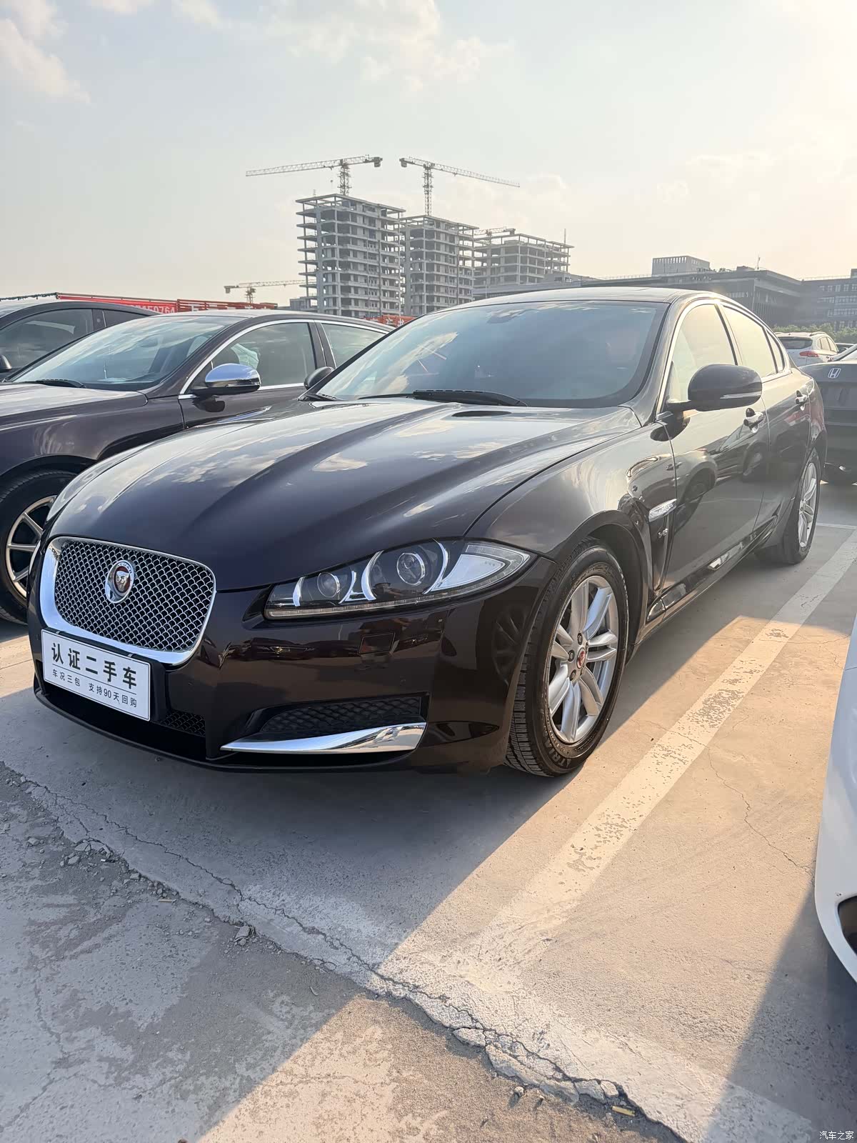 Jaguar XF, 2014 1