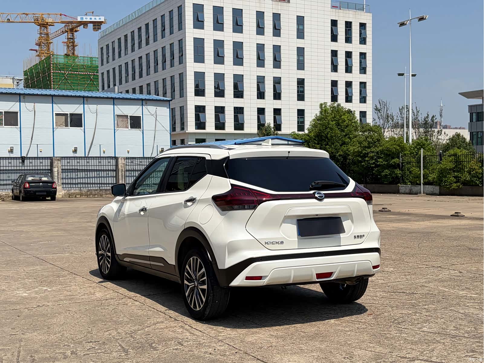 Nissan Kicks, 2022 6