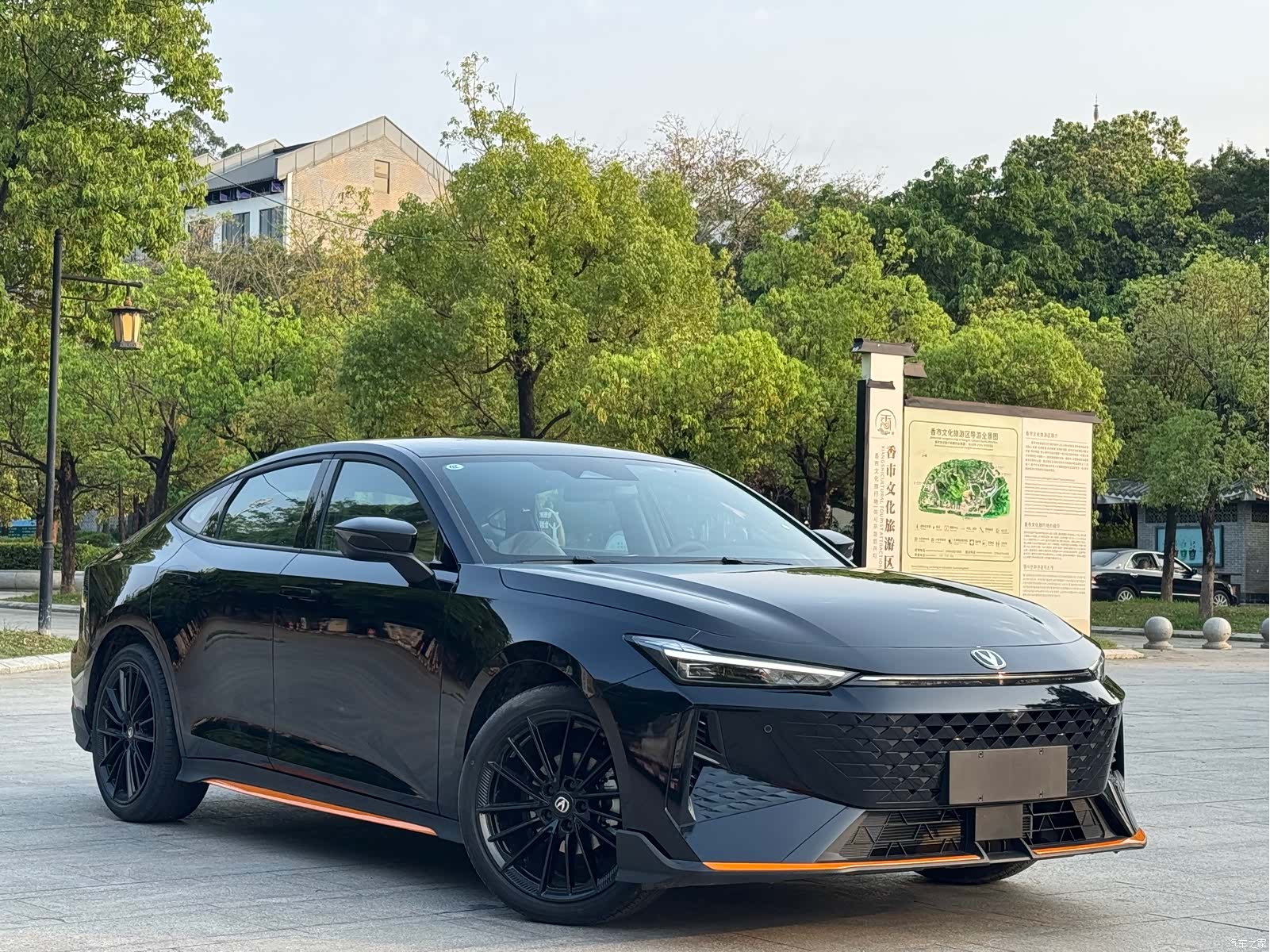 Changan UNI-V, 2026 3