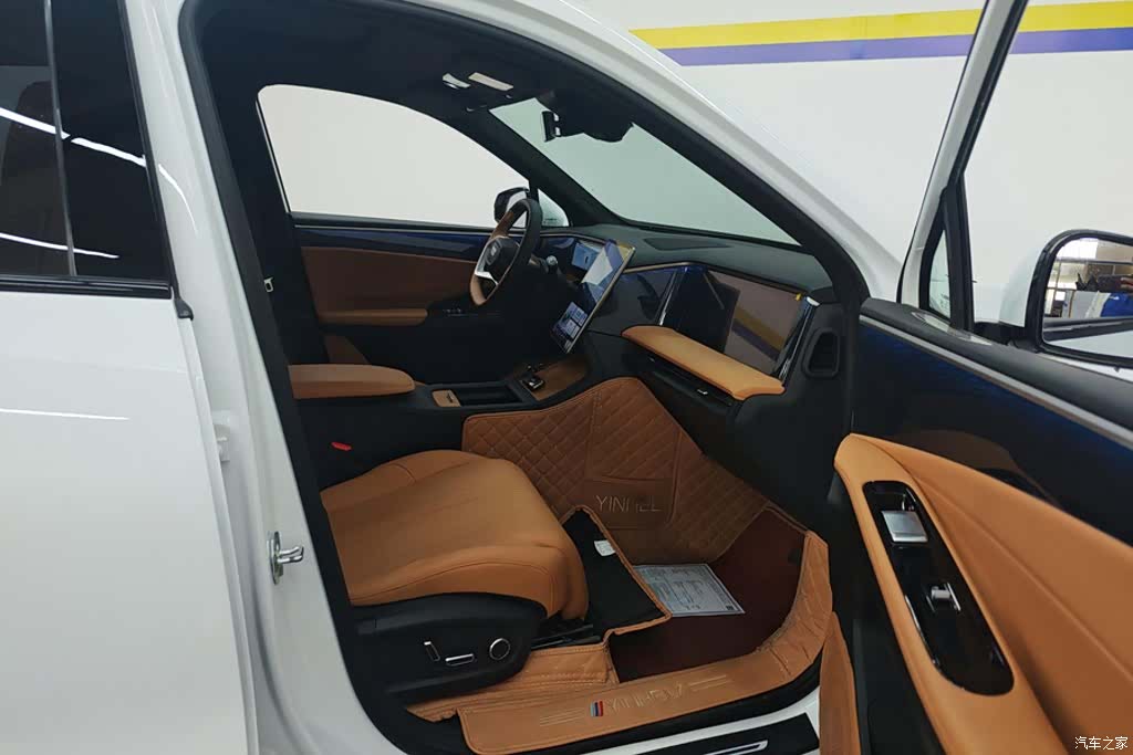 Geely Galaxy L7, 2024 8