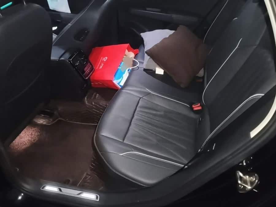 Volkswagen Passat 2022, фото 13