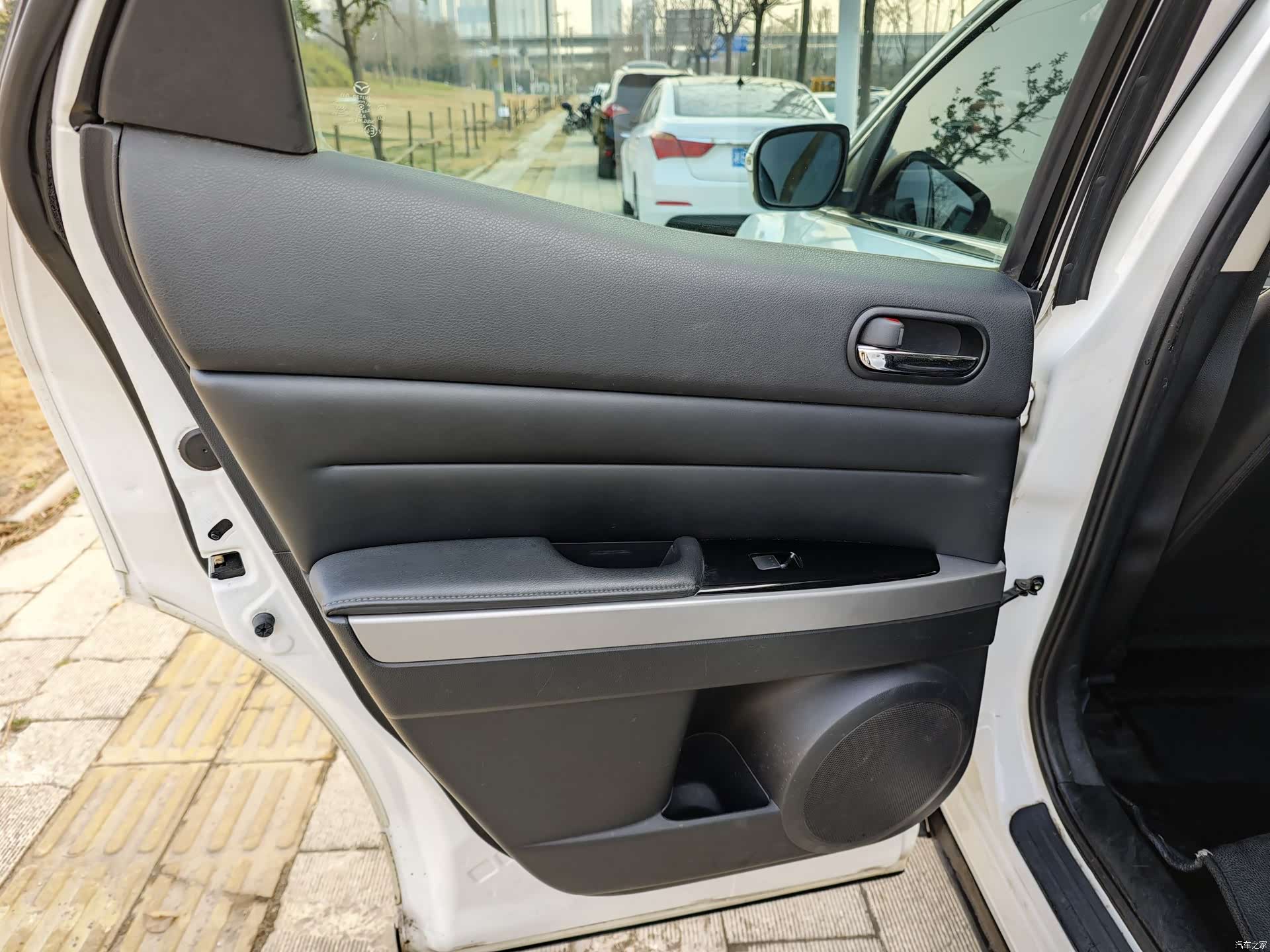 Mazda CX-7, 2016 13