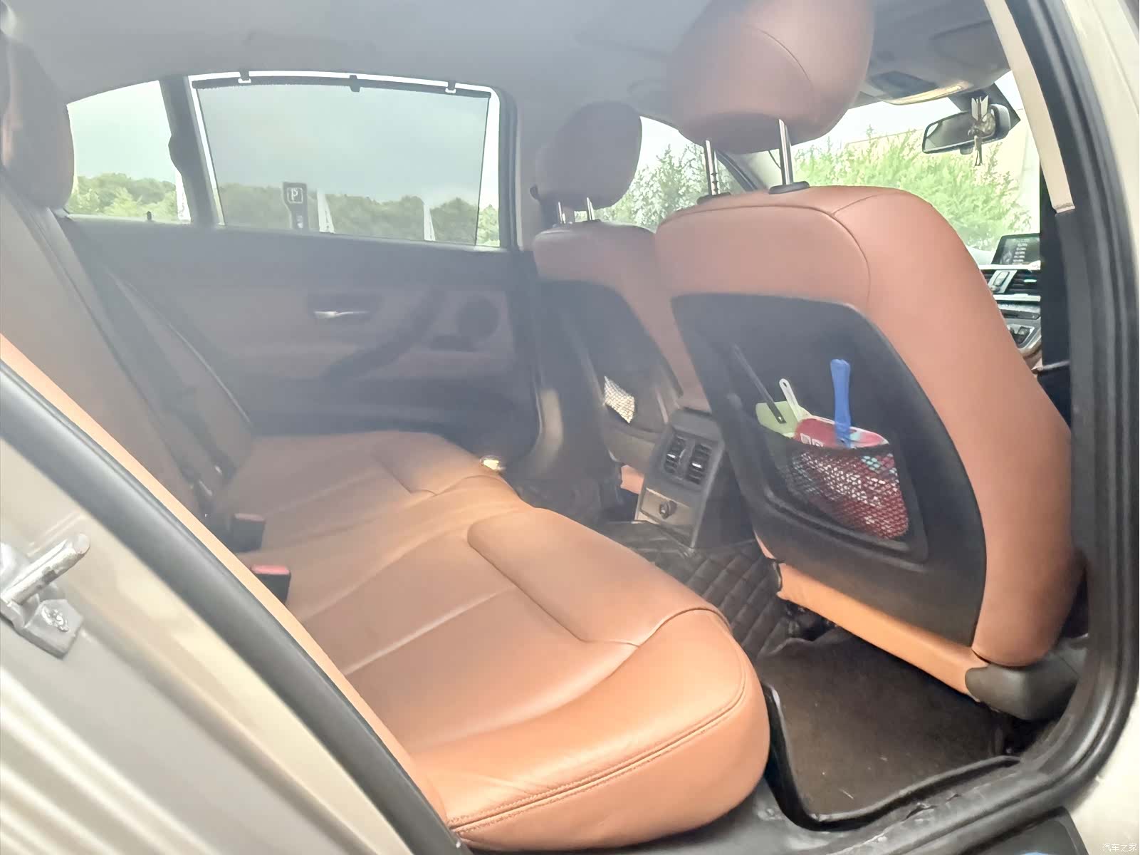 BMW 3 Series, 2015 12