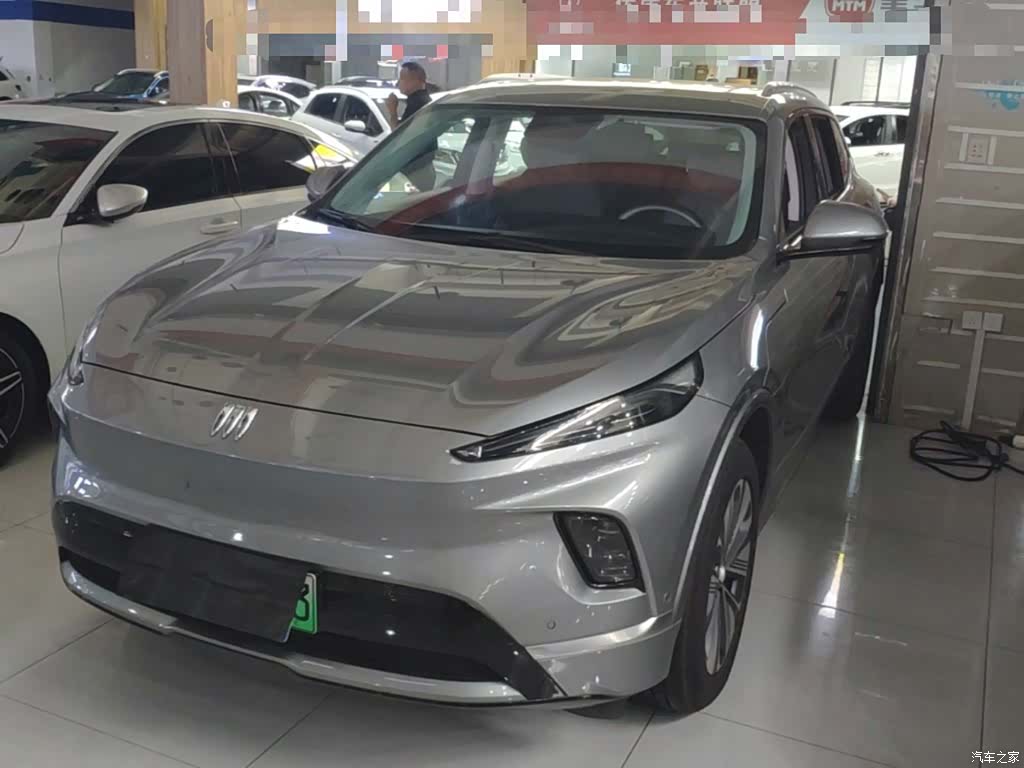 Buick E5, 2025 1