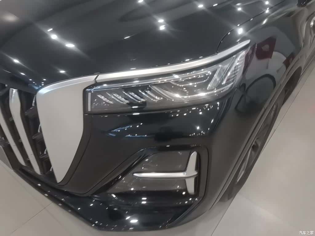 Hongqi HS5, 2023 18