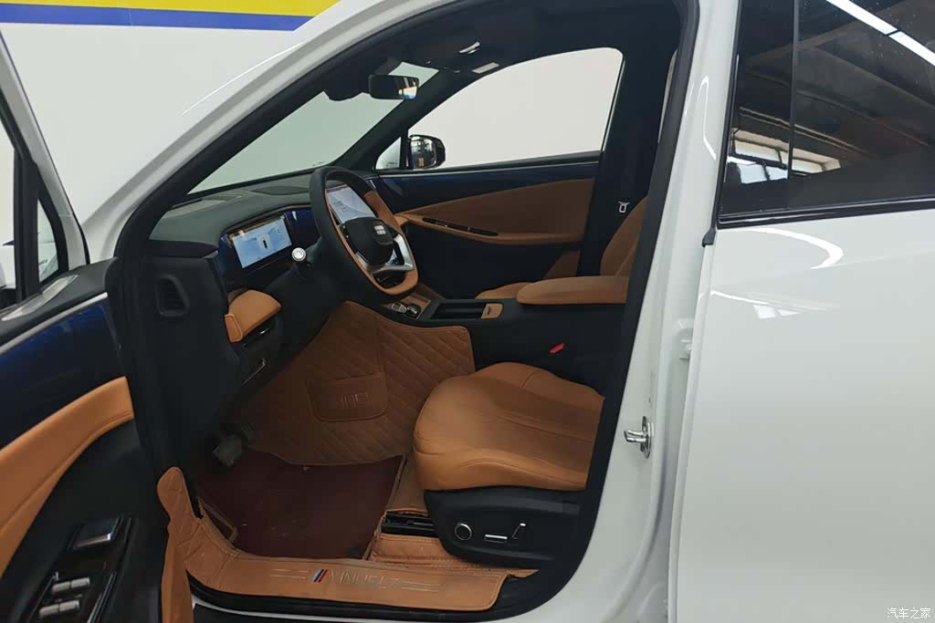 Geely Galaxy L7, 2024 9