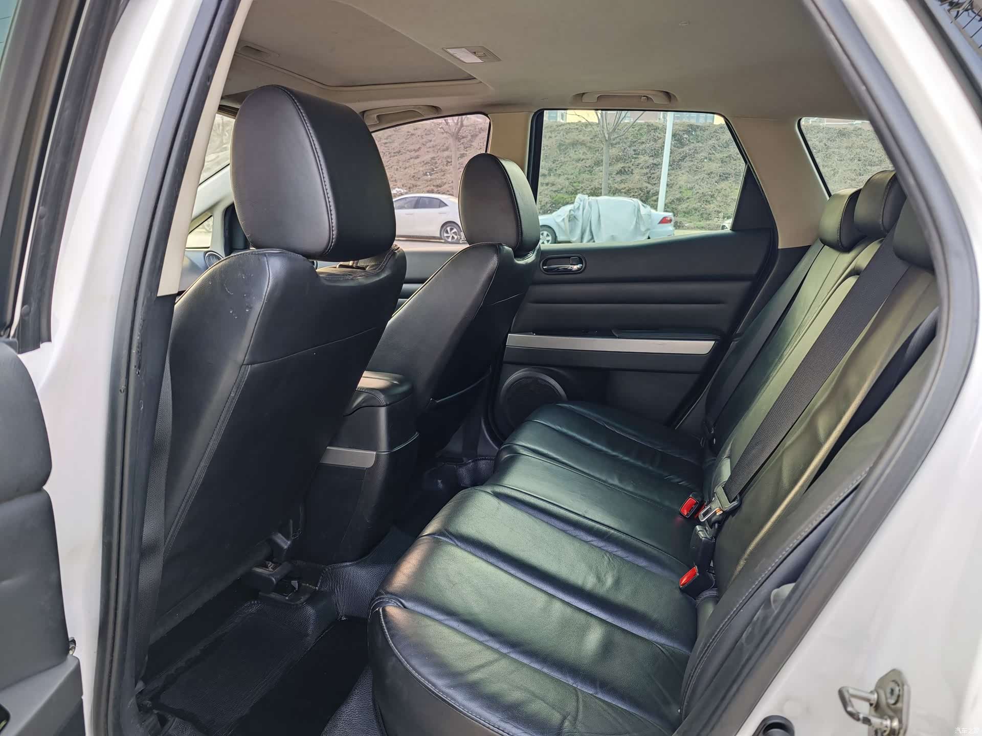 Mazda CX-7, 2016 12
