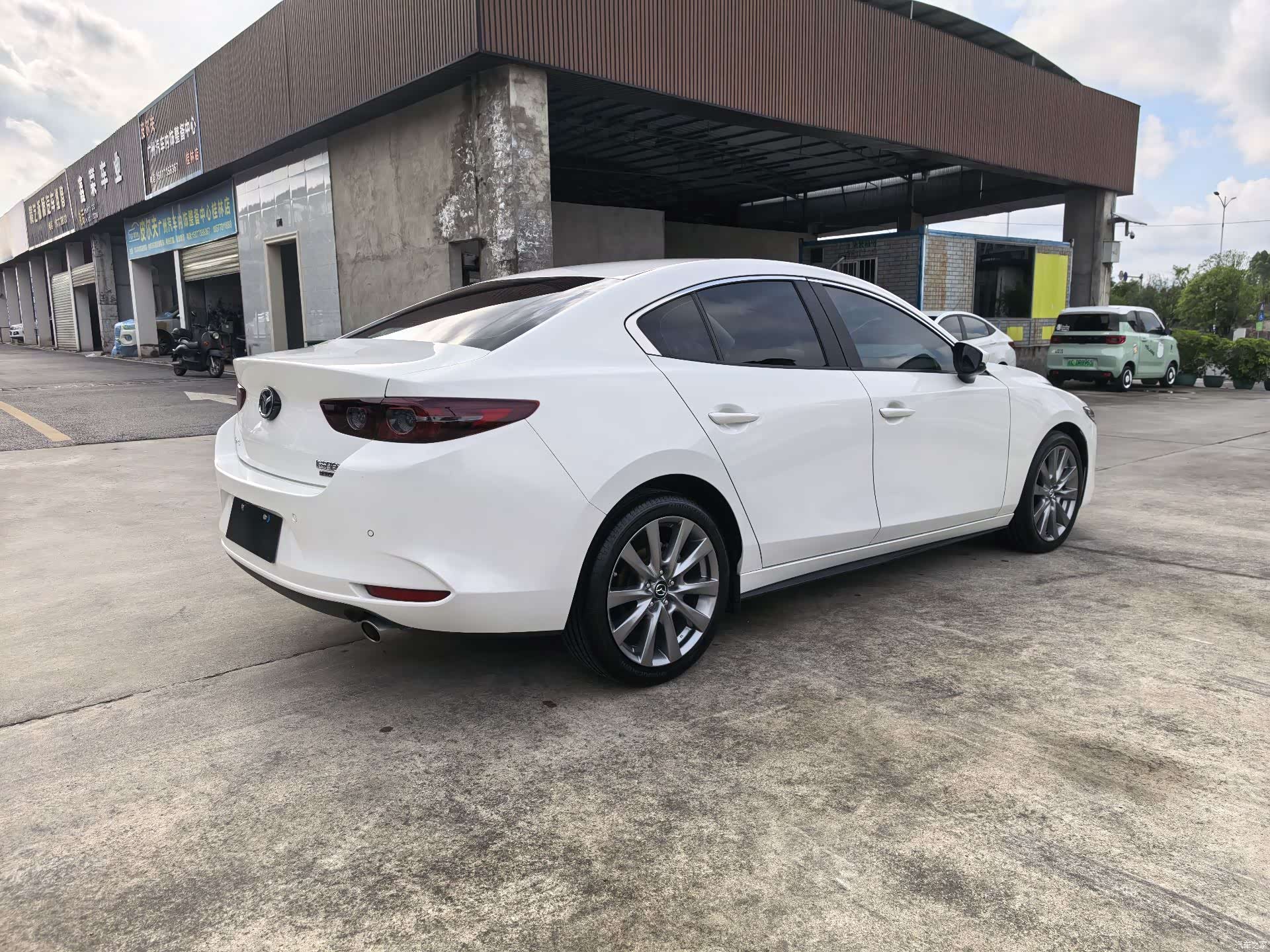 Mazda Mazda3, 2023 4