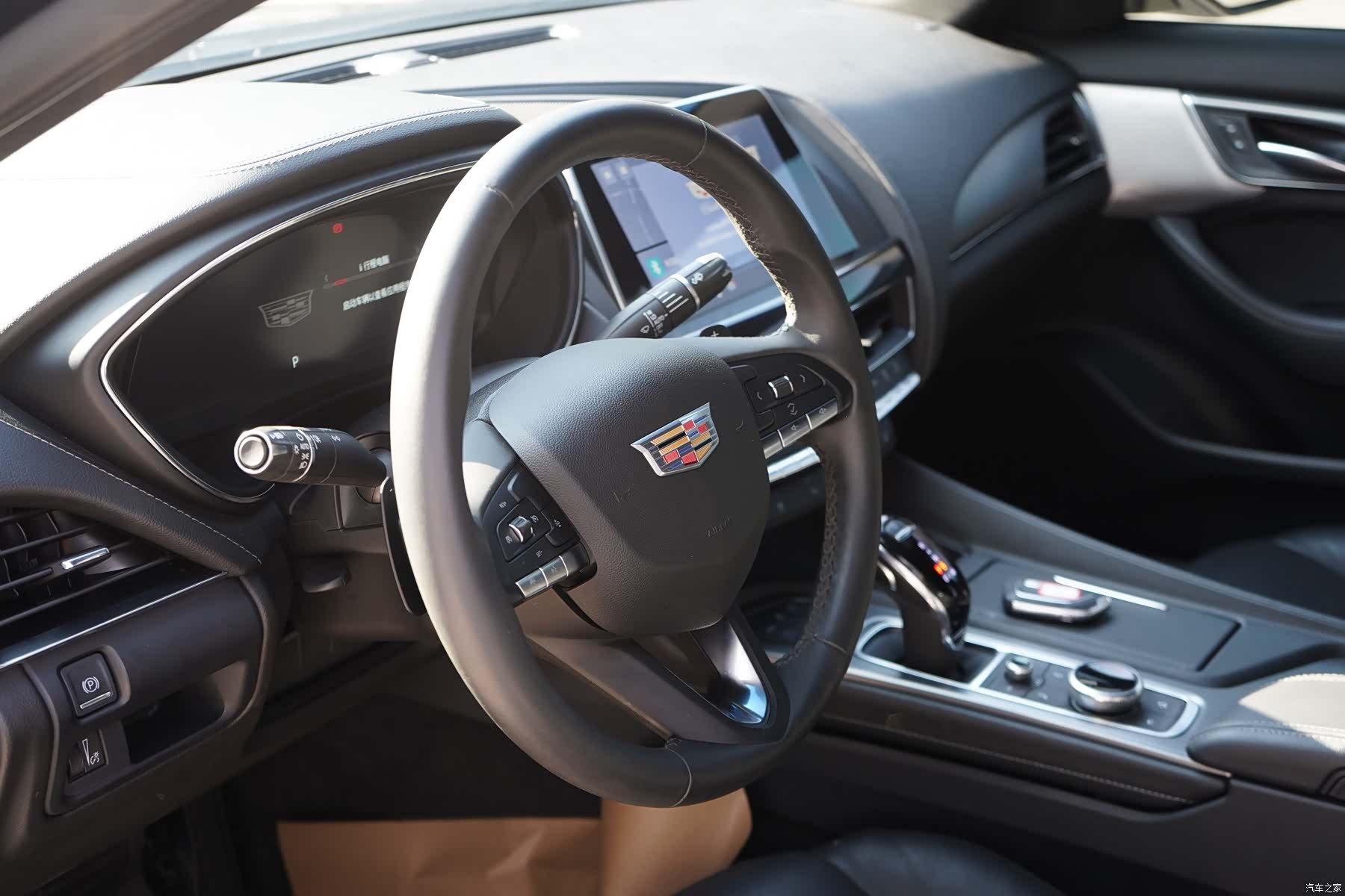 Cadillac CT5, 2024 15