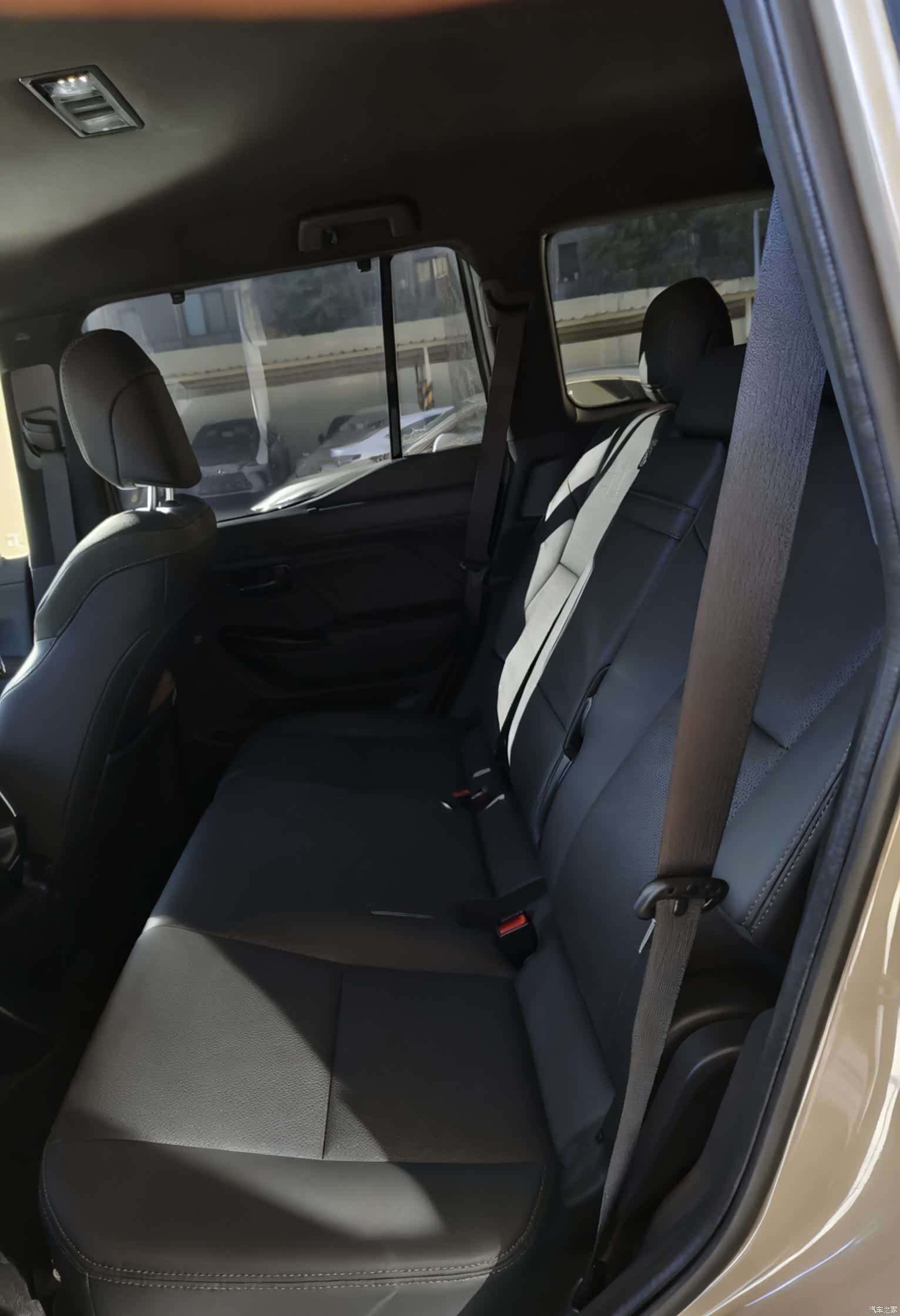 Lexus GX, 2025 19