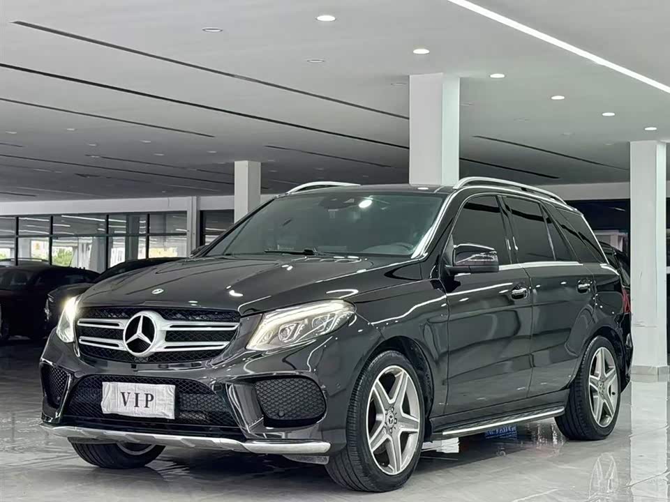 Mercedes-Benz GLE Mercedes-Benz GLE