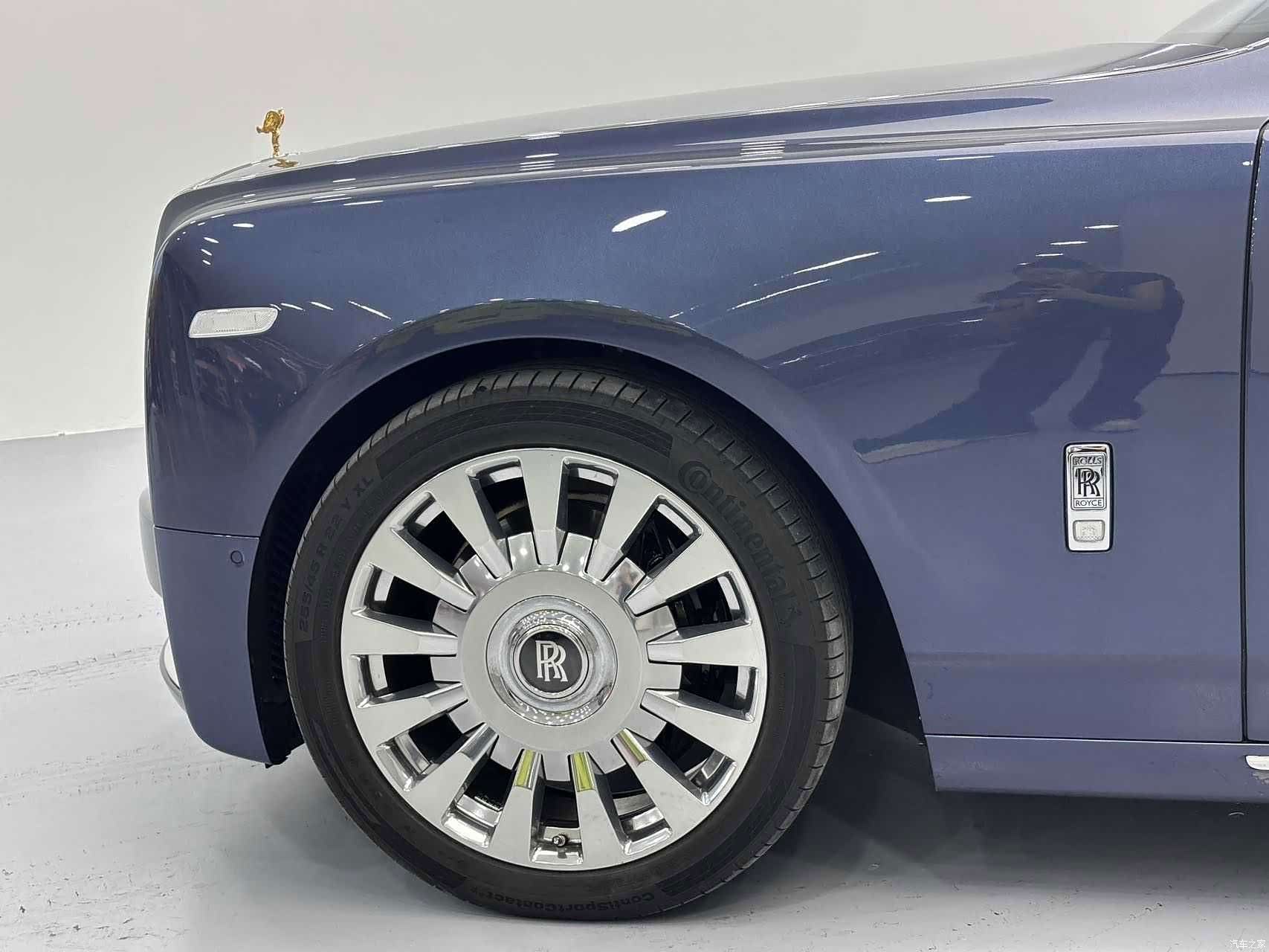 Rolls-Royce Phantom, 2024 10