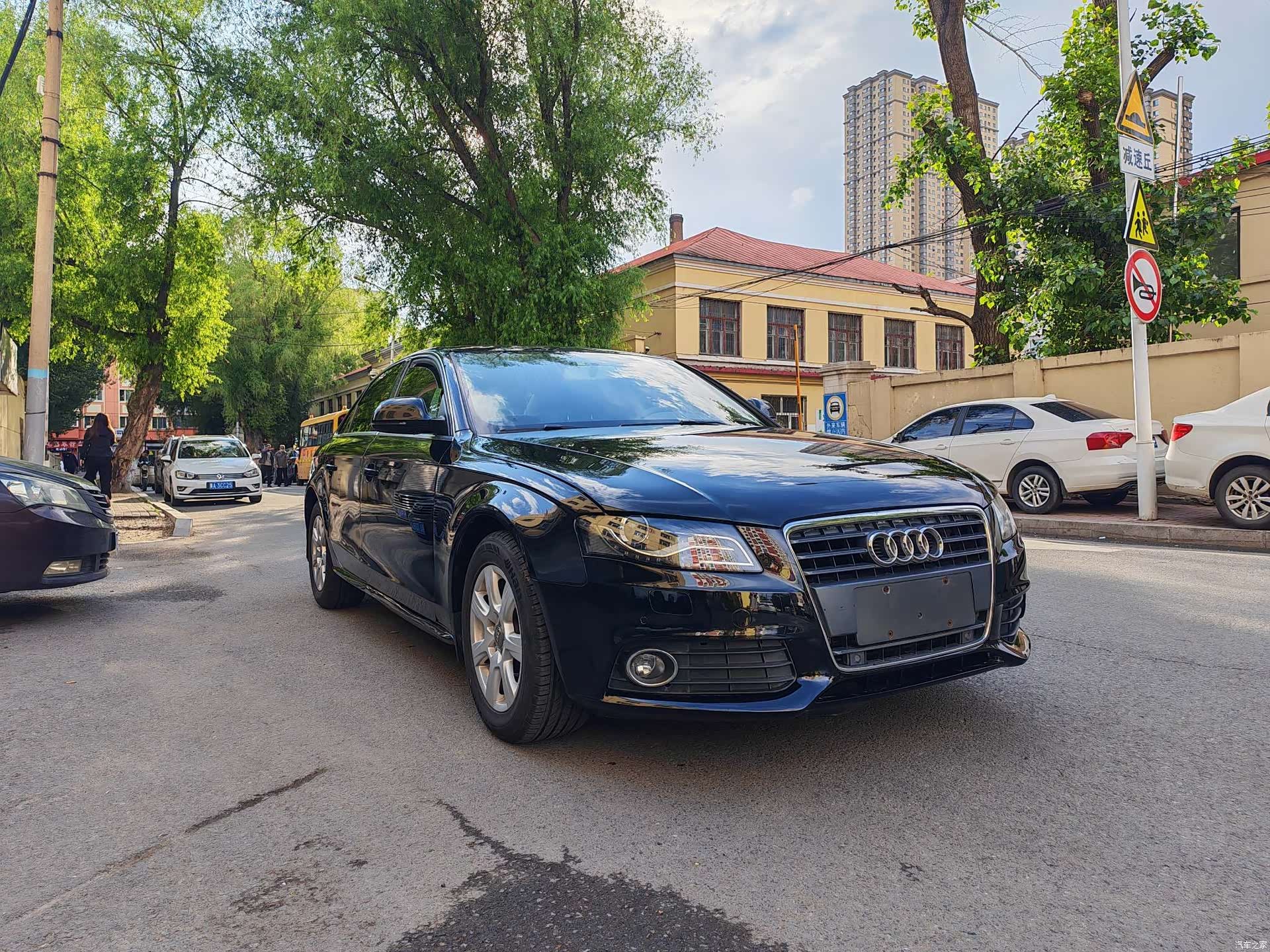 Audi A4L, 2012 3