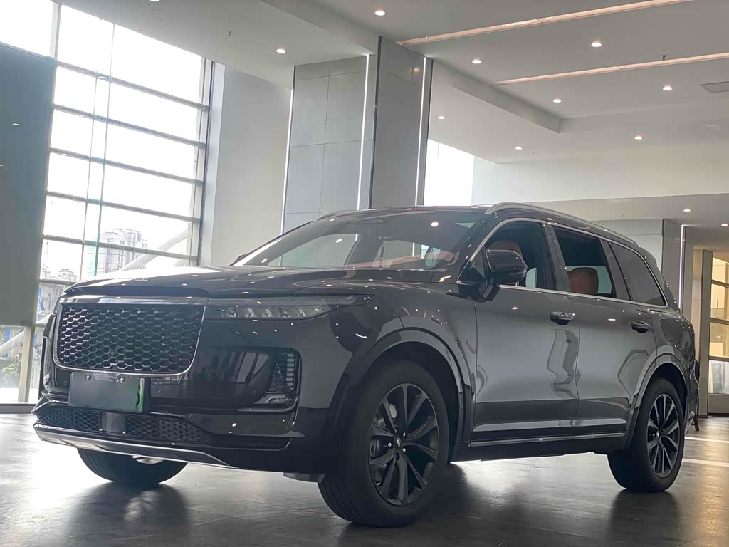 Li Auto ONE