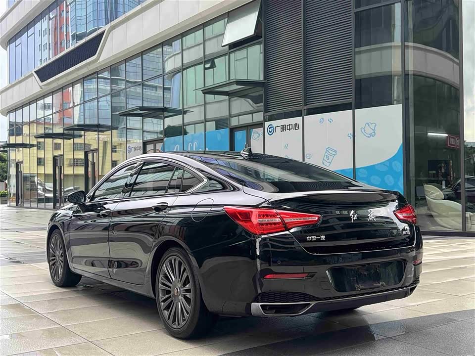 Hongqi H5