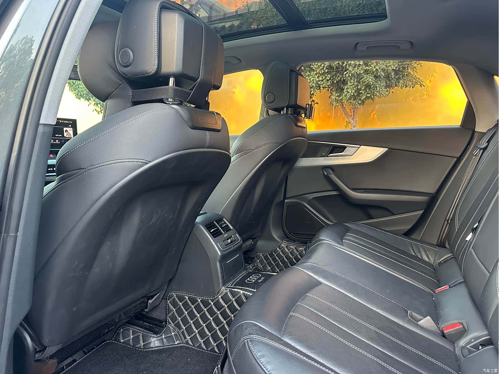 Audi A4L, 2020 11