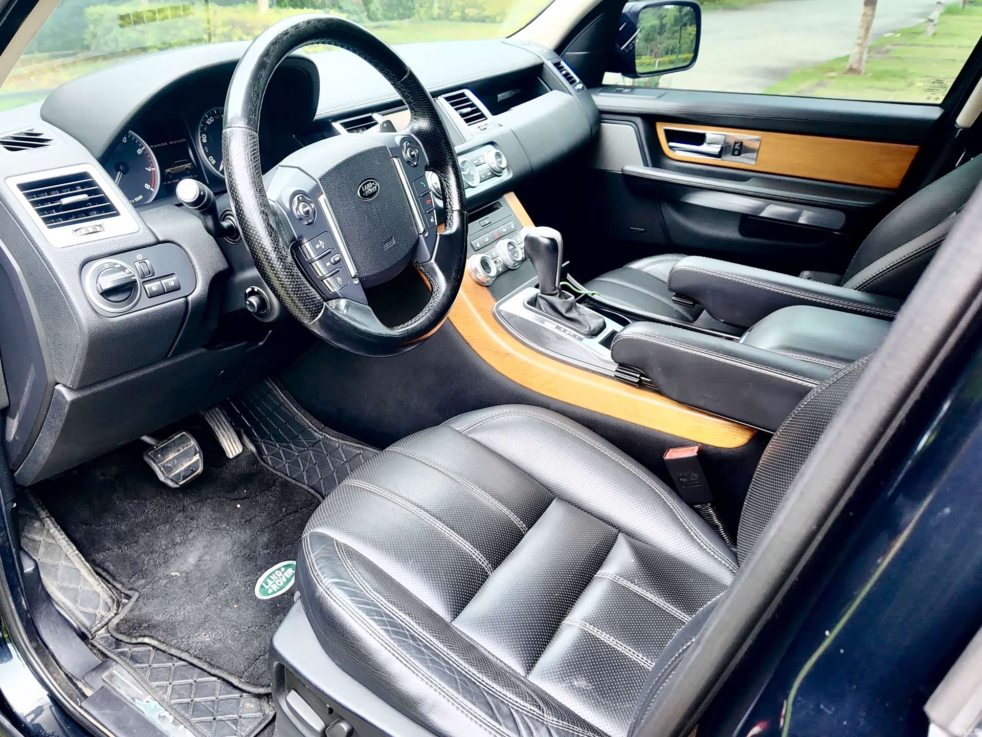 Land Rover Range Rover, 2011 44