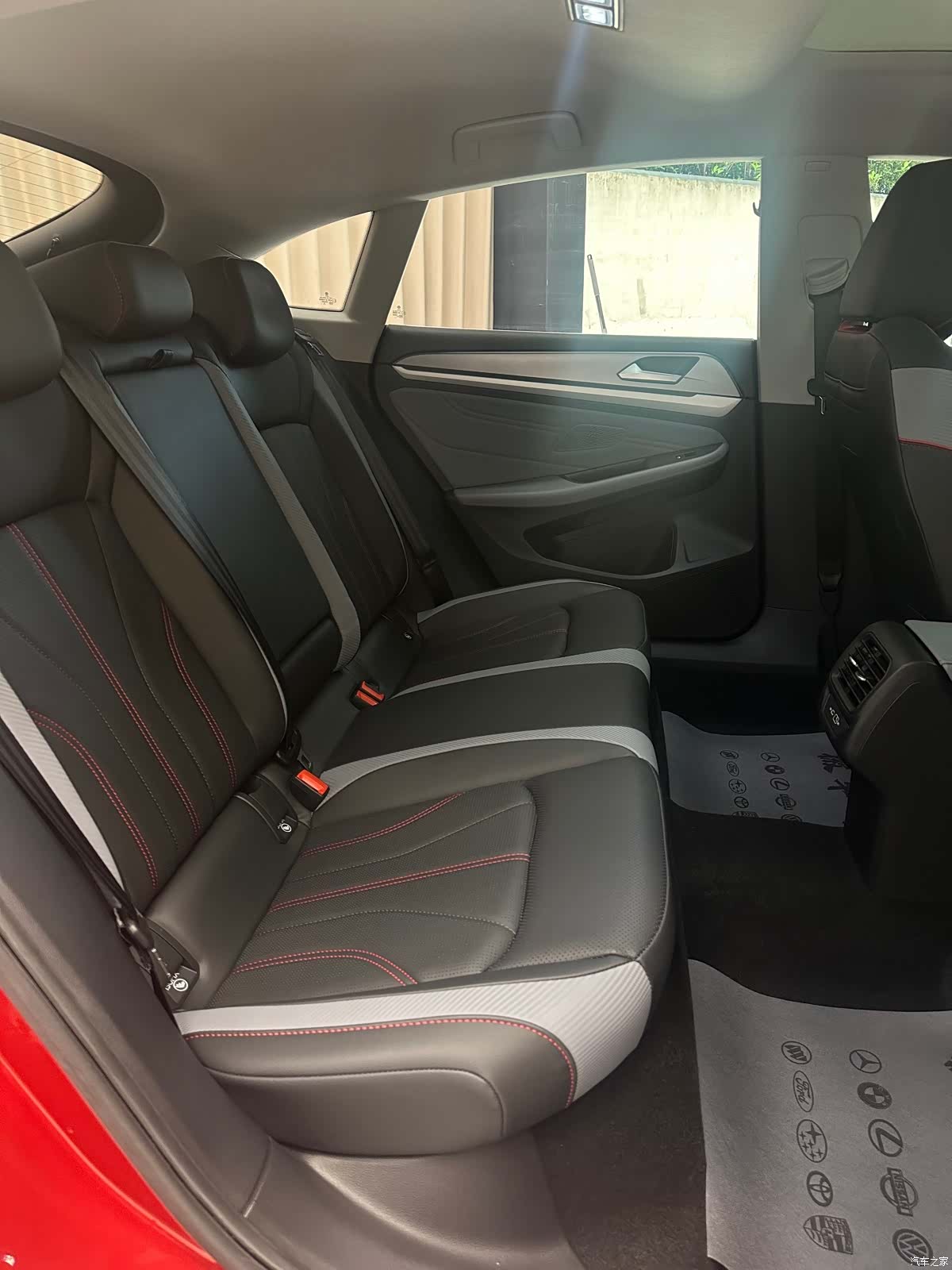 Volkswagen Lamando, 2023 10