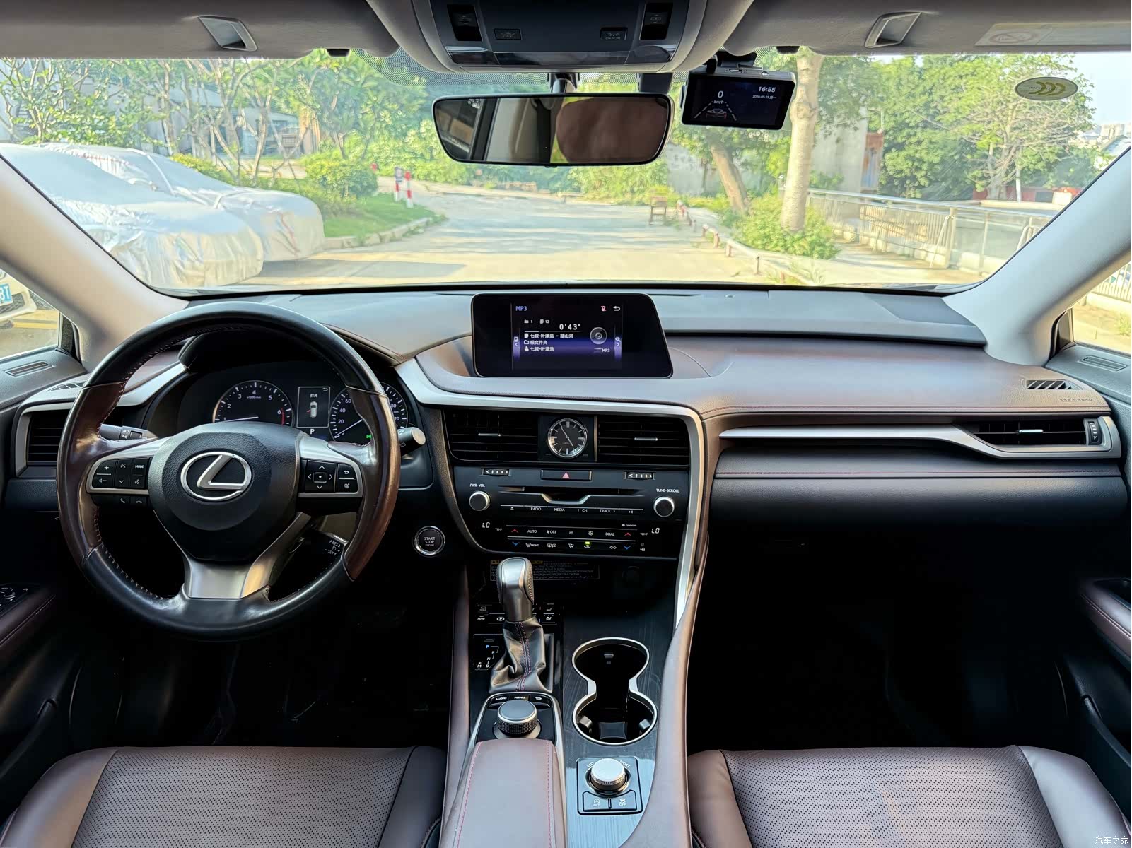 Lexus RX, 2019 12