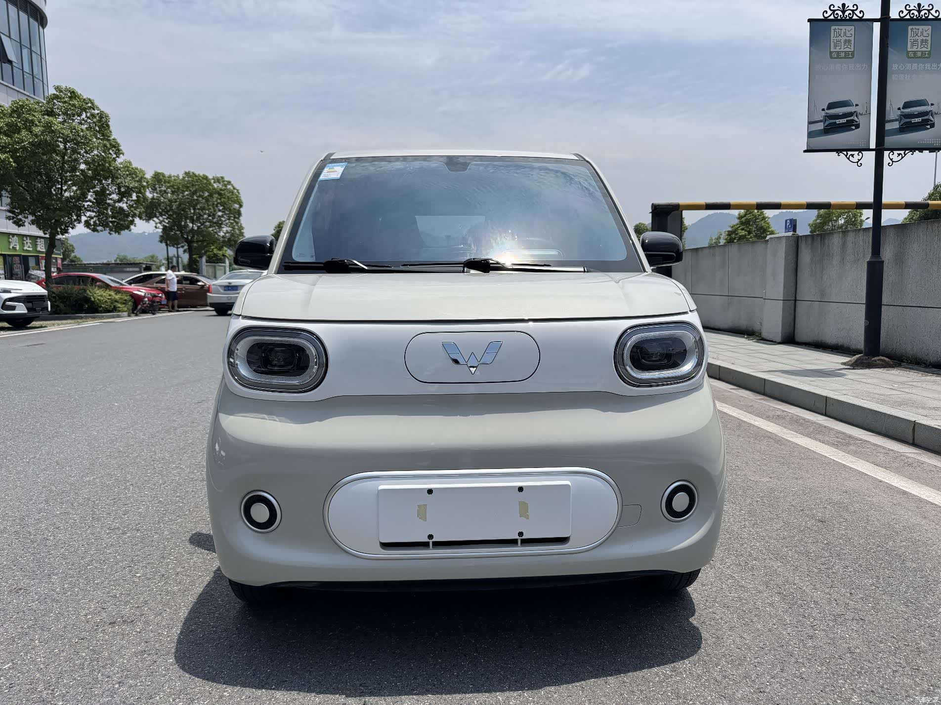 Wuling MINIEV, 2024 2