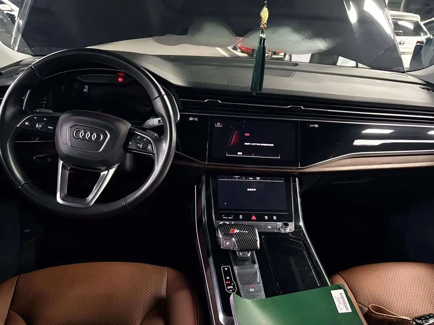 Audi Q7, 2021 все фото
