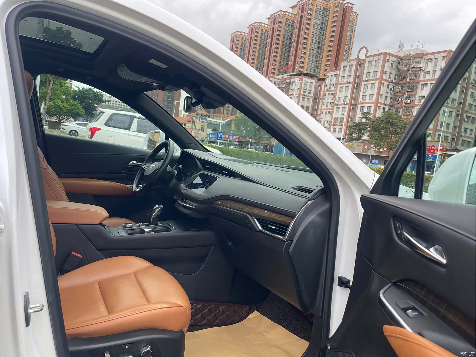 Cadillac XT4, 2019 11