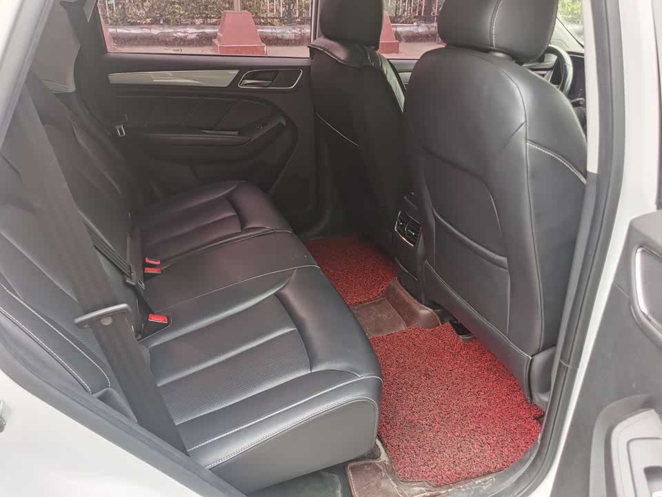 Roewe RX5 Roewe RX5