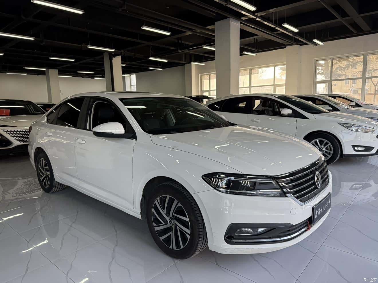Volkswagen Lavida, 2022 3