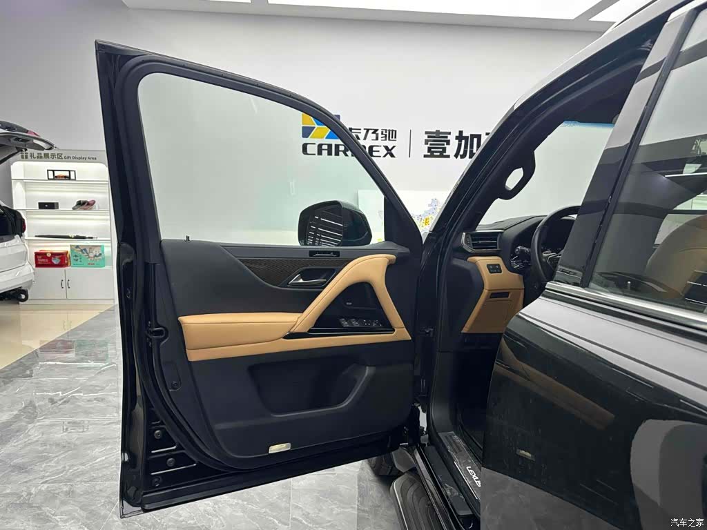 Lexus LX, 2024 все фото