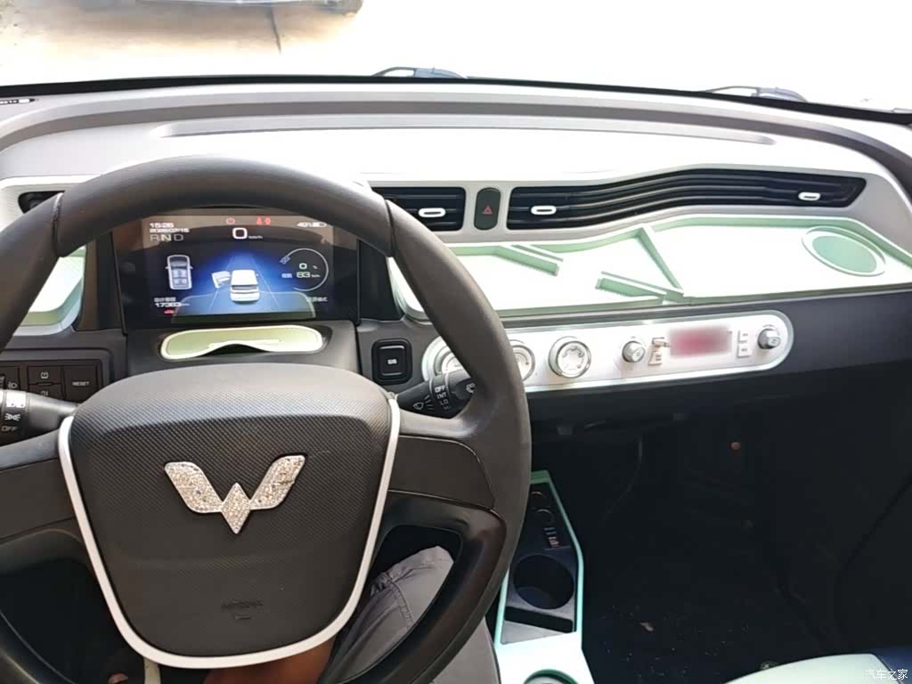 Wuling MINIEV, 2021 10