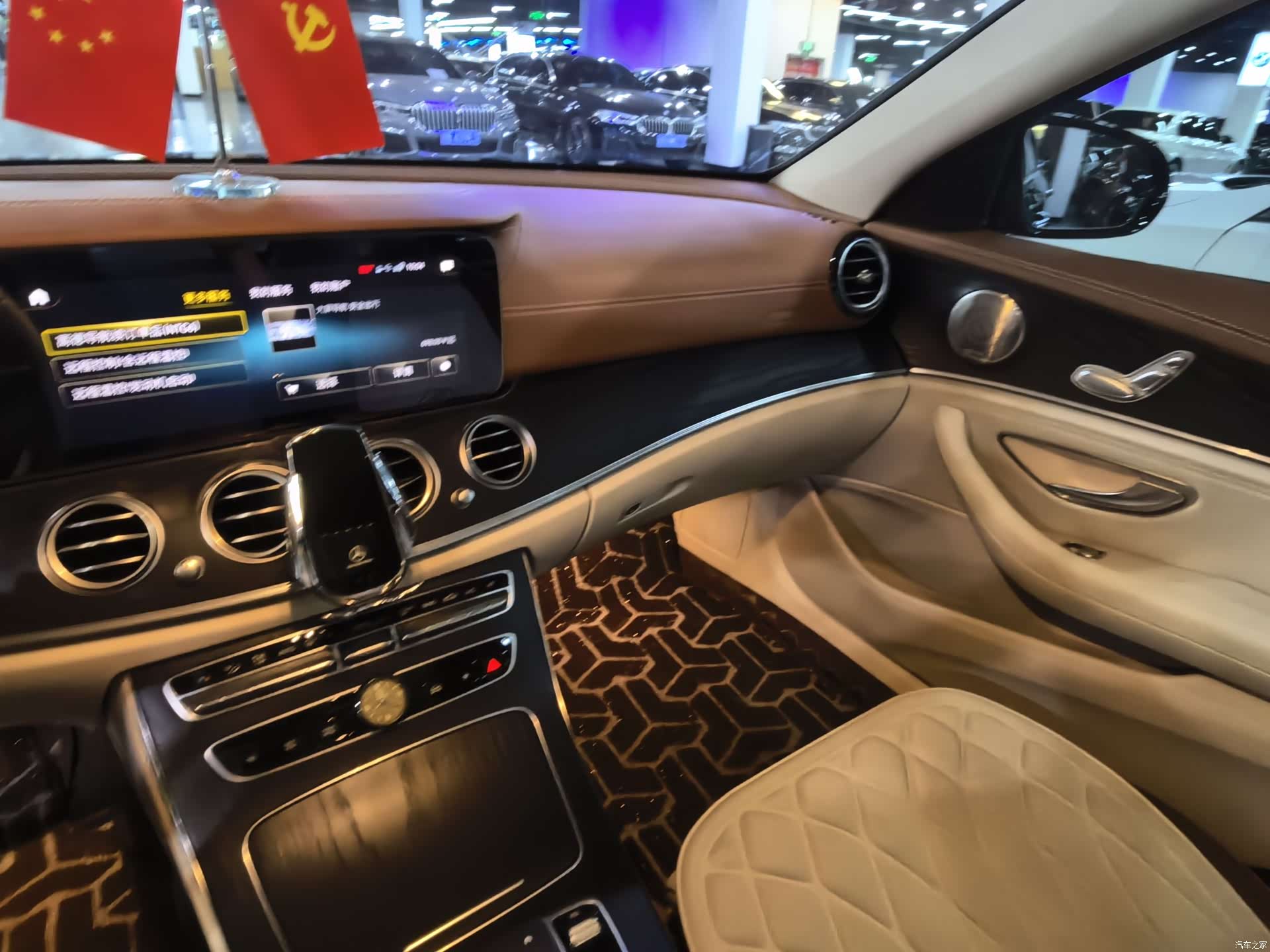 Mercedes-Benz E-Class, 2022 8
