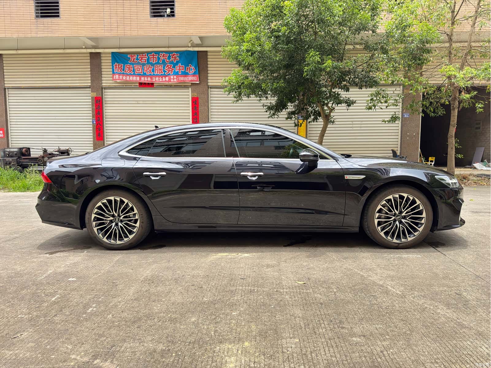 Audi A7L, 2025 4