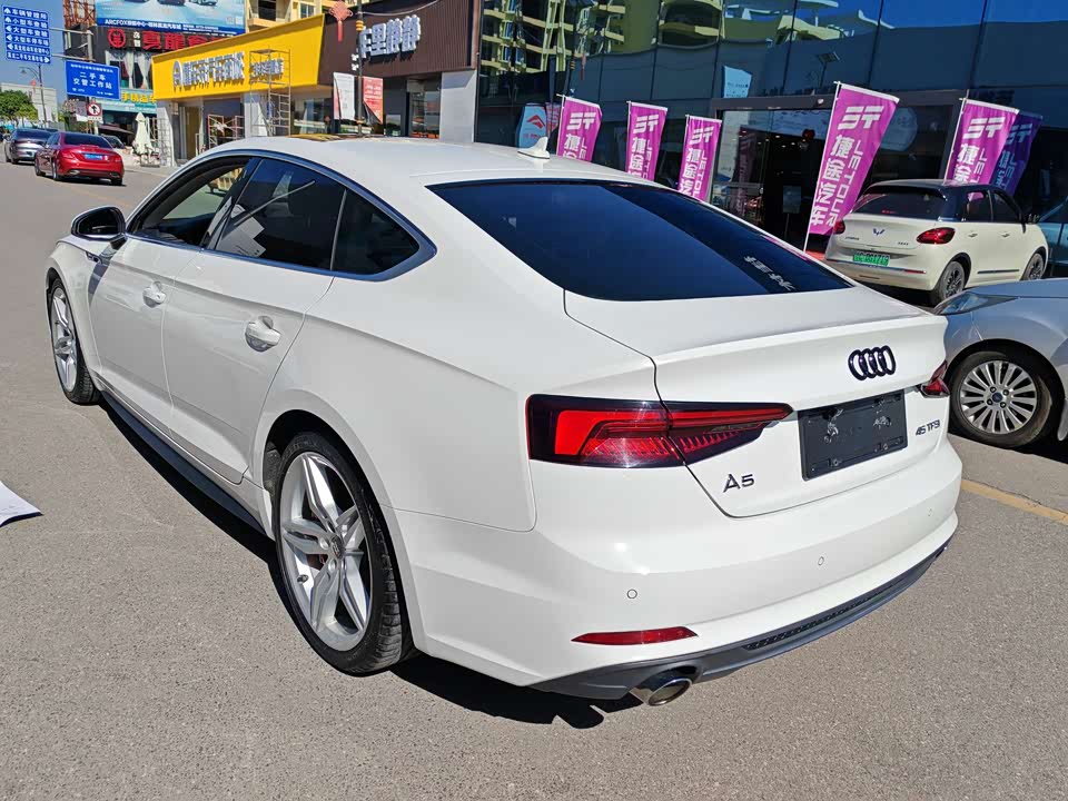 Audi A5