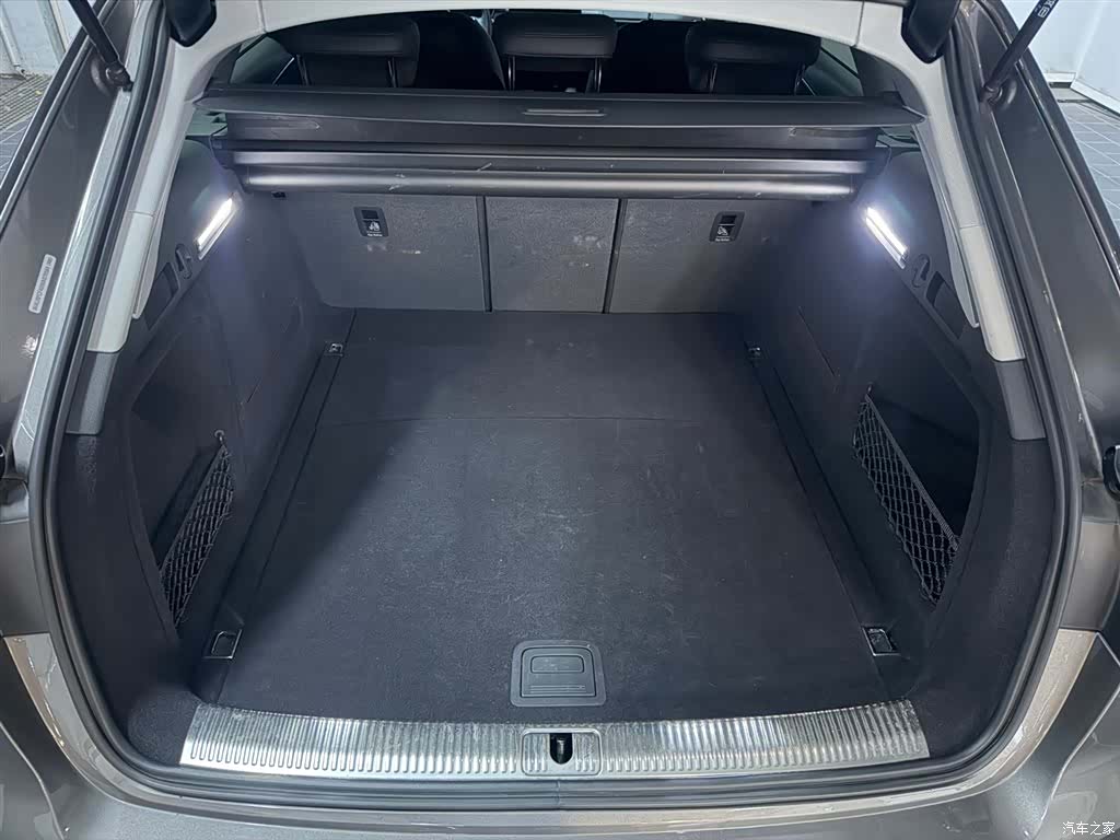 Audi A4, 2021 14