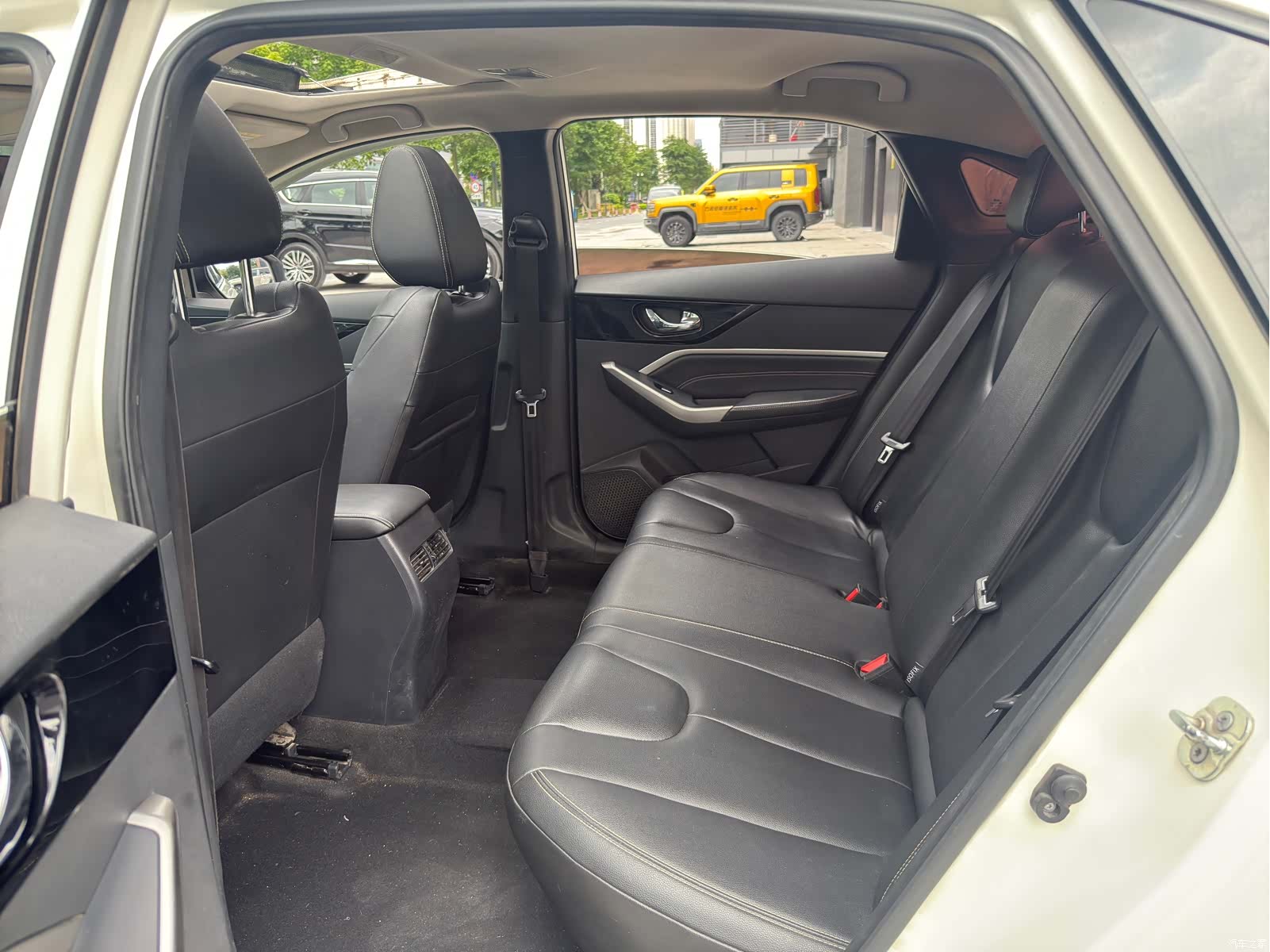 Nissan D60, 2021 8