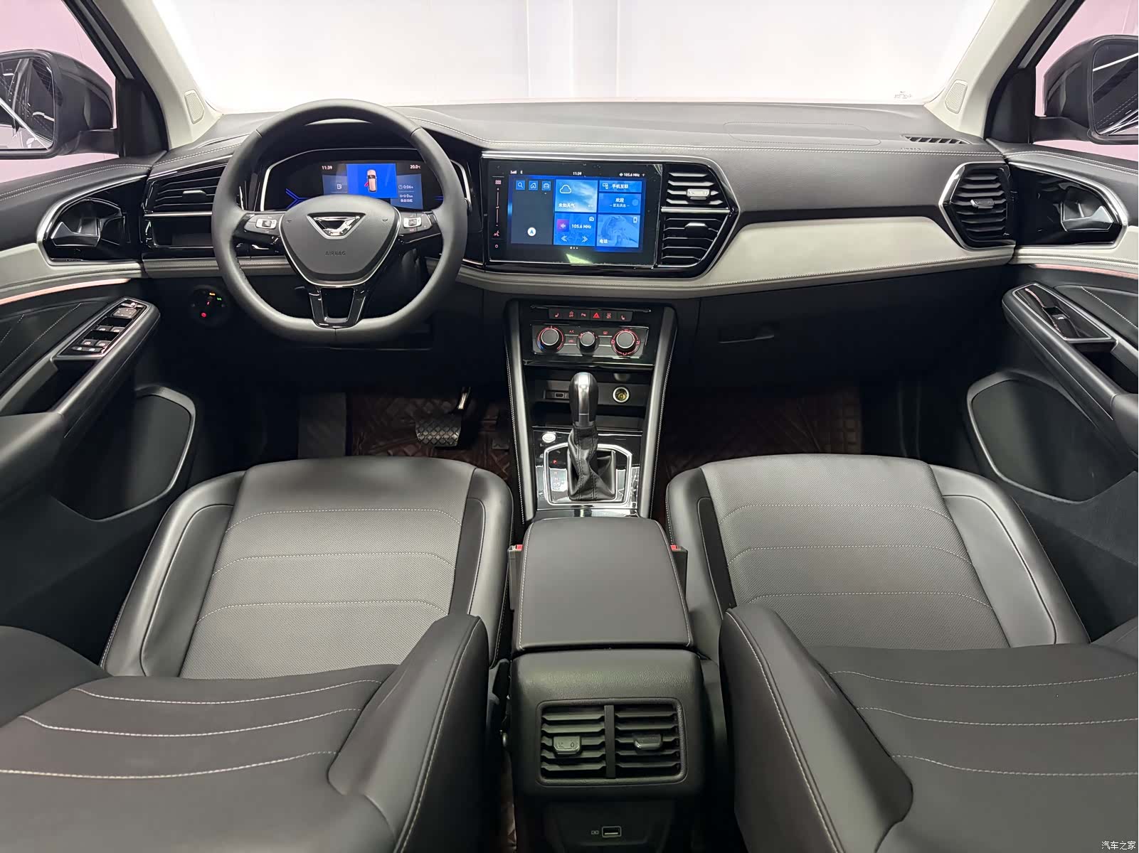 Volkswagen VS7, 2023 11