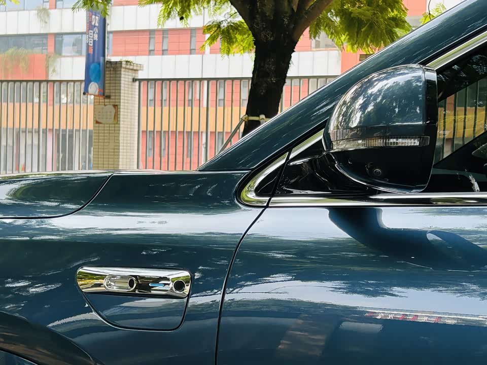 AITO Ask the world M7